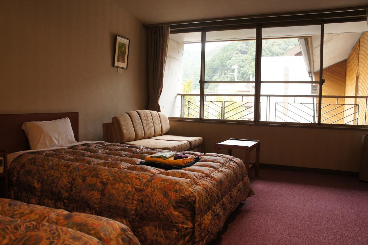 Kamiyama Onsen Hotel Shikinosato & Iyashinoyu Tokushima Buitenkant foto